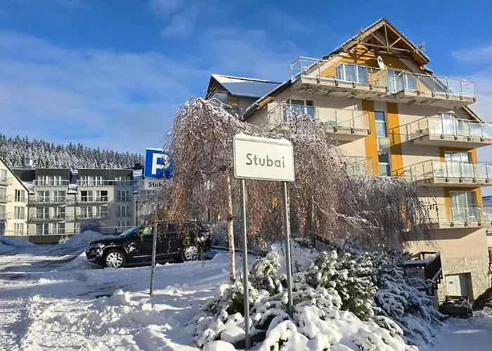 Stubai 3 Czarna Gora * Siena